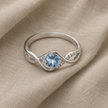 Silver Lightweight Luxury Ladies Ring
