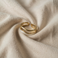 Birgit – gold-plated ring with simple silhouette
