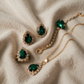 Elisandre Emerald in Gold