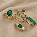 Zarina Special Emerald Gold Ring Set