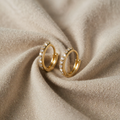 Timeless small gold studs