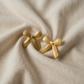 Wilma – Gold-Coloured Stud Earrings with Textured Pattern
