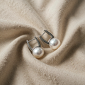 Vintage-inspired gold pearl earrings