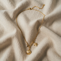 Emilia – Necklace with Shell and Starfish