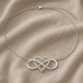 Necklace with white gold pendant and eternity heart