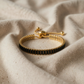Elegant zirconia bracelet