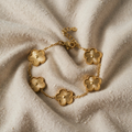 Gold-coloured Bracelet with floral motif