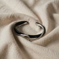 Minimalist Wave Bracelet Version