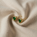 Albina – Clear and Understated Elegance