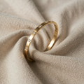 Dahlia – Clear Visual Totality of Goldsmith Craft